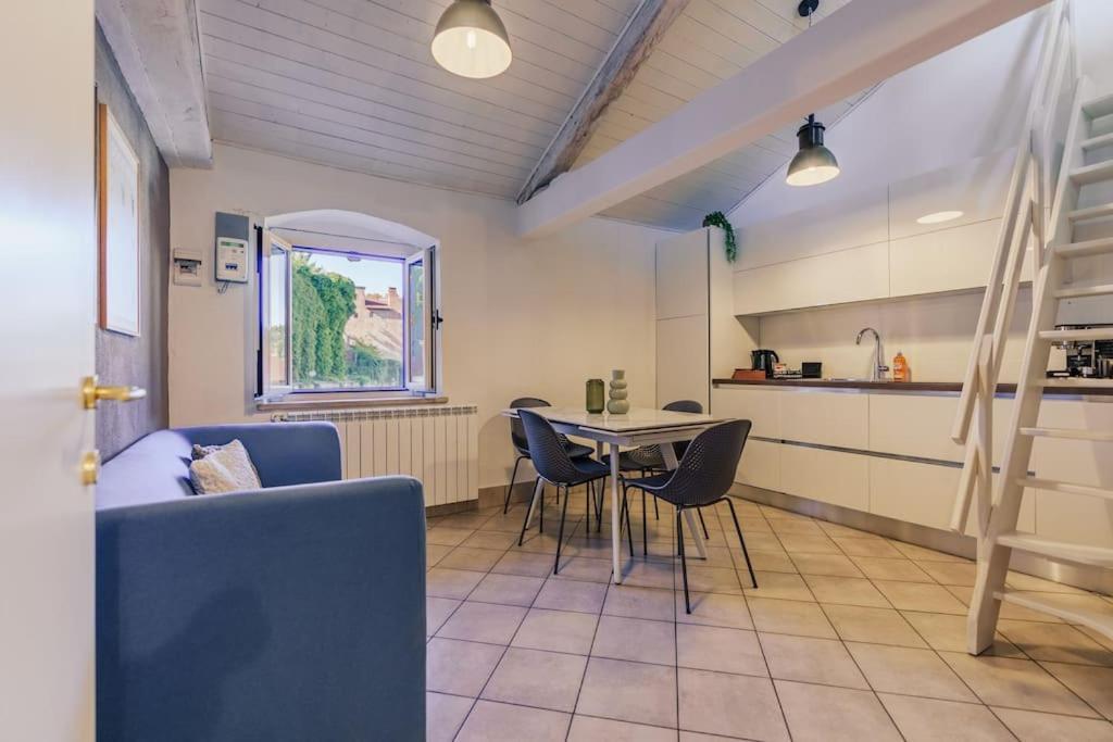 Appartamento I Tetti Rossi - City Center Pinerolo Luaran gambar