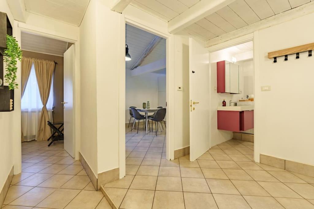 Appartamento I Tetti Rossi - City Center Pinerolo Luaran gambar